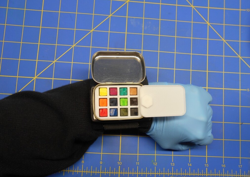 Remove the Paint Mixing Palette